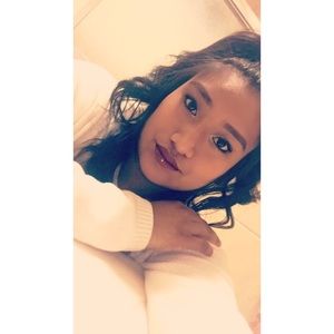 Meet your Posher, Jessenia